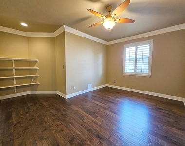 3117 Fiorellino Pl - Photo Thumbnail 21