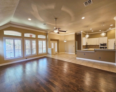 3117 Fiorellino Pl - Photo Thumbnail 6