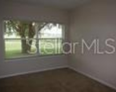 10622 Masters Drive - Photo Thumbnail 11