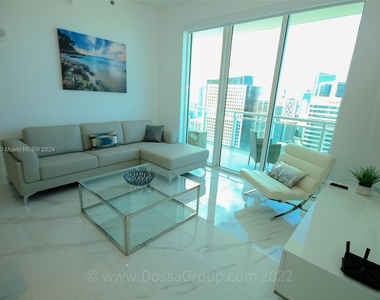 950 Brickell Bay Dr - Photo Thumbnail 14