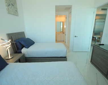 950 Brickell Bay Dr - Photo Thumbnail 42