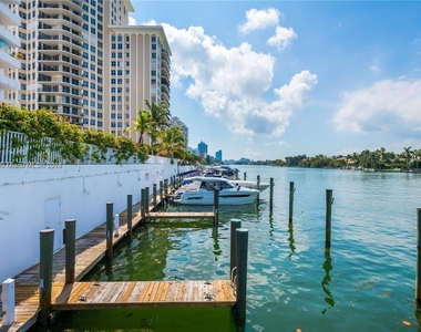 5700 Collins Ave - Photo Thumbnail 28