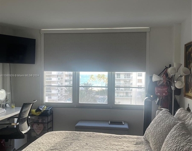 5700 Collins Ave - Photo Thumbnail 15