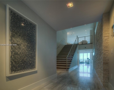 6899 Collins Ave - Photo Thumbnail 21