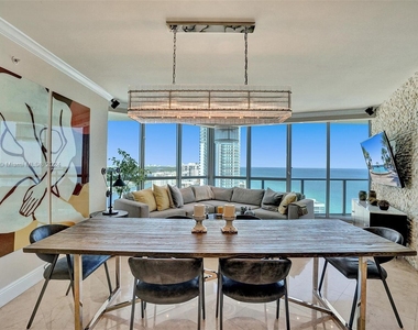 3101 S Ocean Dr - Photo Thumbnail 5