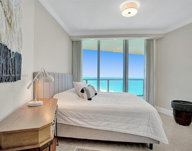 3101 S Ocean Dr - Photo Thumbnail 11