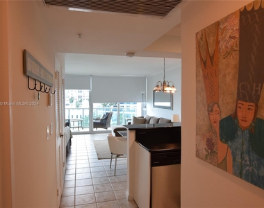 2501 S Ocean Dr - Photo Thumbnail 1