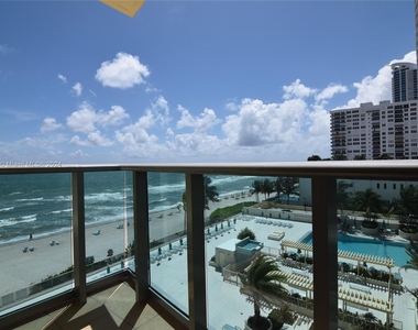 2501 S Ocean Dr - Photo Thumbnail 19