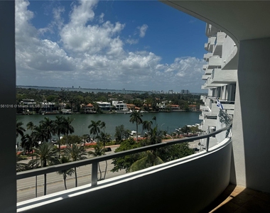 5161 Collins Ave - Photo Thumbnail 2