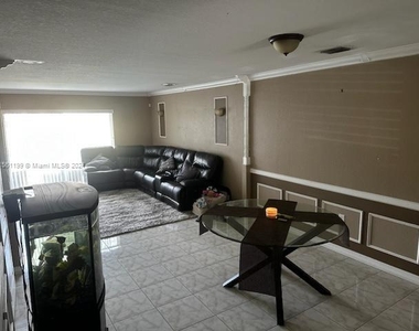 12927 Sw 31st Ct - Photo Thumbnail 15