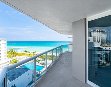 6301 Collins Ave - Photo Thumbnail 12