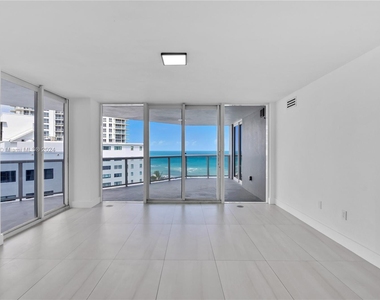 6301 Collins Ave - Photo Thumbnail 1