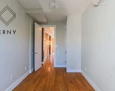 650 Marcy Avenue - Photo Thumbnail 5