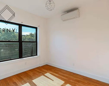 650 Marcy Avenue - Photo Thumbnail 6