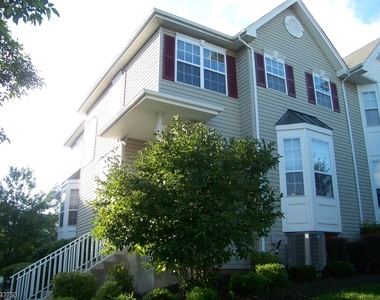 27 Briar Ln - Photo Thumbnail 1