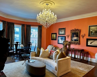 121 Beacon Street - Photo Thumbnail 7