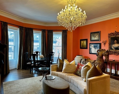 121 Beacon Street - Photo Thumbnail 2