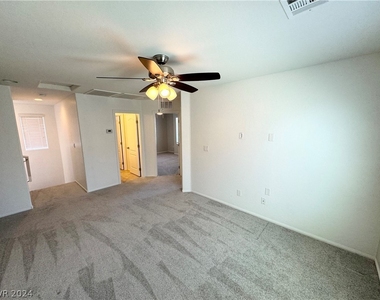 9325 Golden Lad Avenue - Photo Thumbnail 21