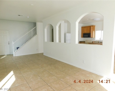 133 Rosa Rosales Court - Photo Thumbnail 6