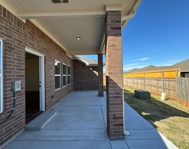 604 Caladium Drive - Photo Thumbnail 42