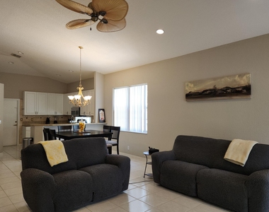 8404 Staniel Cay - Photo Thumbnail 6