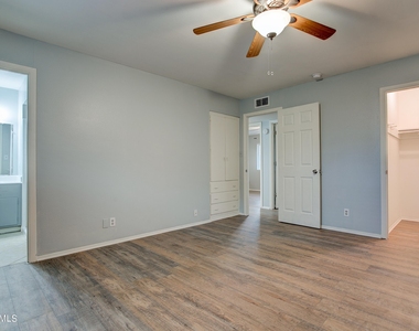 3417 W Marlette Avenue - Photo Thumbnail 27