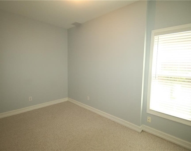 2532 Chestnut Landing - Photo Thumbnail 34