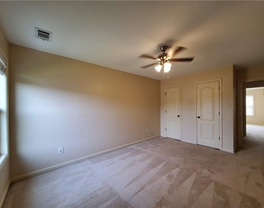 2818 Peachbrook Lane - Photo Thumbnail 25