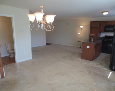 1254 Rockfield Circle - Photo Thumbnail 2