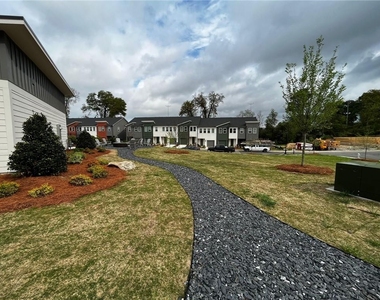 1618 Gunnin Trace Nw - Photo Thumbnail 21