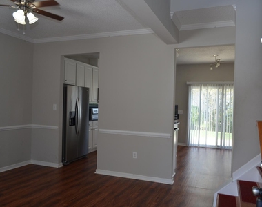 281 Joshua Glen Lane - Photo Thumbnail 4