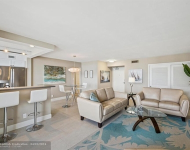 5200 N Ocean Blvd - Photo Thumbnail 4