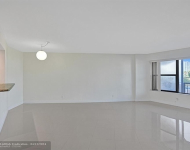 3800 Galt Ocean Dr - Photo Thumbnail 4