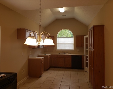 1349 Kingston Oaks Drive - Photo Thumbnail 8