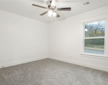 1172 N Boston Place - Photo Thumbnail 17