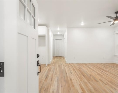 1172 N Boston Place - Photo Thumbnail 4