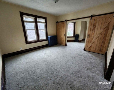 3313 Girard Avenue S - Photo Thumbnail 9