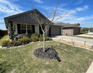 5409 Fairdale Drive - Photo Thumbnail 2