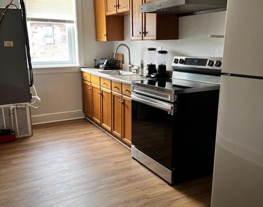 7348 Frankford Ave - Photo Thumbnail 2