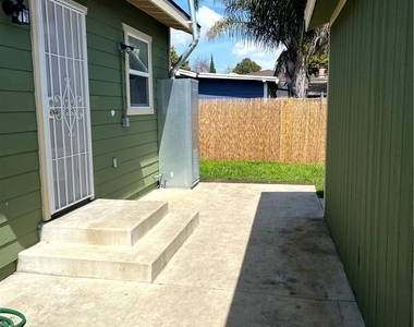 24636 Cypress Street - Photo Thumbnail 14