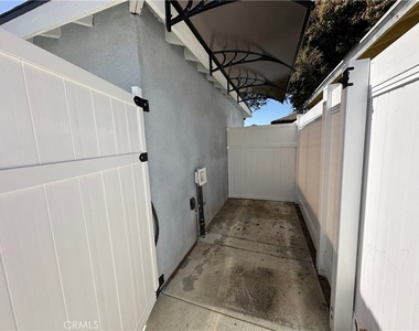 1321 N Sultana Avenue - Photo Thumbnail 17