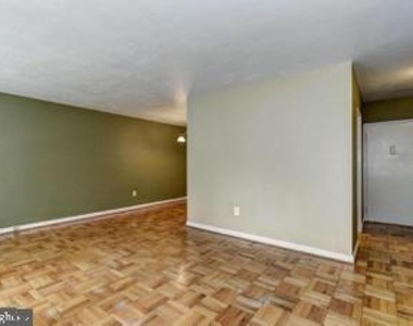 3033 New Mexico Ave Nw - Photo Thumbnail 3