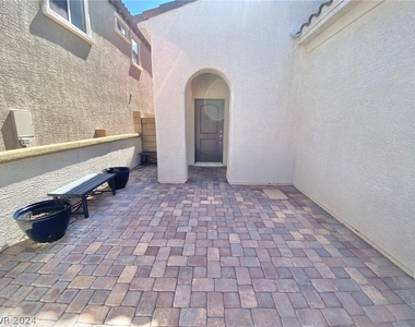 9689 Canyon Landing Avenue - Photo Thumbnail 2