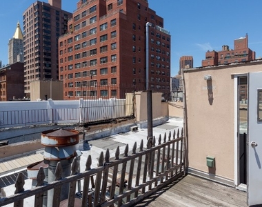 Copy of 210 East 25th Street, Unit 5fe - Photo Thumbnail 5