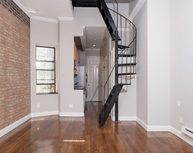 Copy of 210 East 25th Street, Unit 5fe - Photo Thumbnail 0