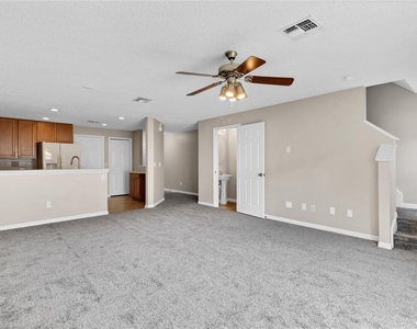 12715 Somerset Oaks Street - Photo Thumbnail 9