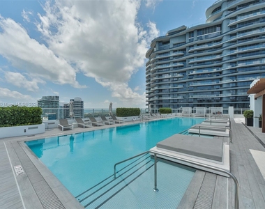 1010 Brickell Ave - Photo Thumbnail 42