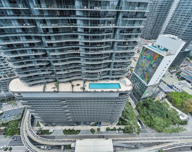 1010 Brickell Ave - Photo Thumbnail 22