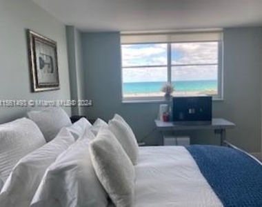 345 Ocean Dr - Photo Thumbnail 5