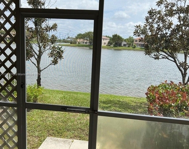 713 Sw 122nd Ave - Photo Thumbnail 22